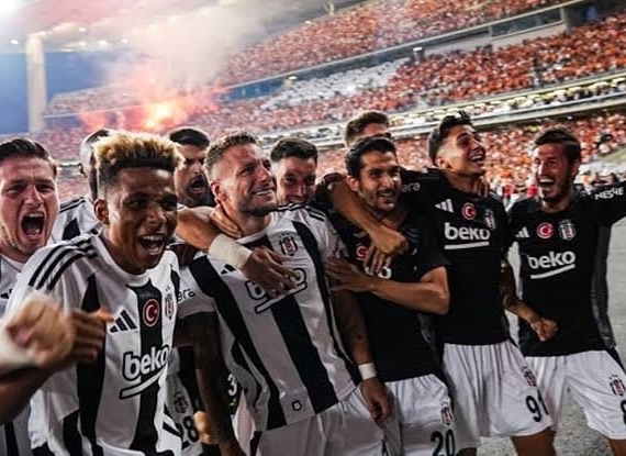 453742644_122157309044099633_1530377306831225430_n