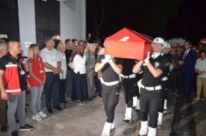 İSRAİL'İN KATLETTİĞİ AYŞENUR'UN CENAZESİ AYDIN DİDİM'E GETİRİLDİ