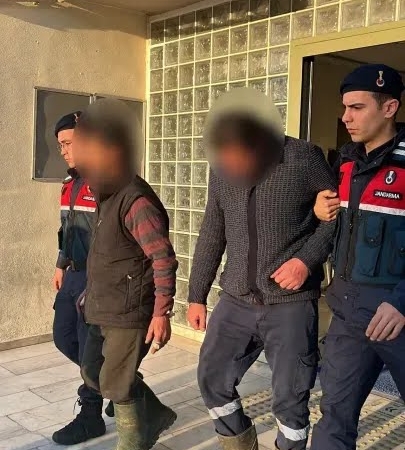 koylusunu-istismardan-tutuklandi-641638-04e3f2d723c5a527a9220cd13a864c1c