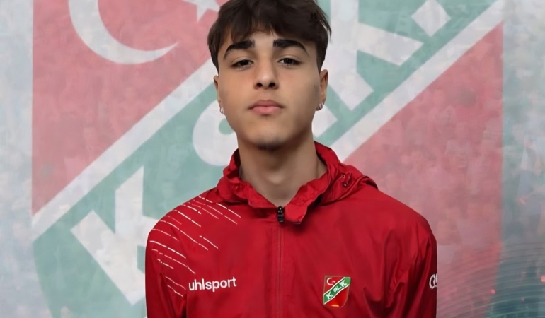 Genç Yetenek Ege Efe Avcı,Köşk’ten Karşıyaka’ya Tarihe Adım Attı